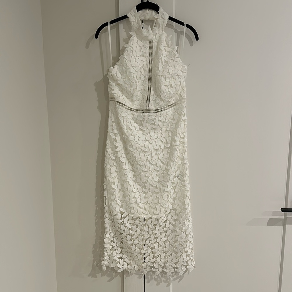 Perfect wedding shower or rehearsal dress for the bride to be!